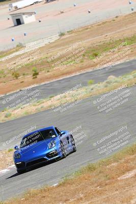 media/May-17-2023-Open Track Racing (Wed) [[9de06fa516]]/Red/balcony/